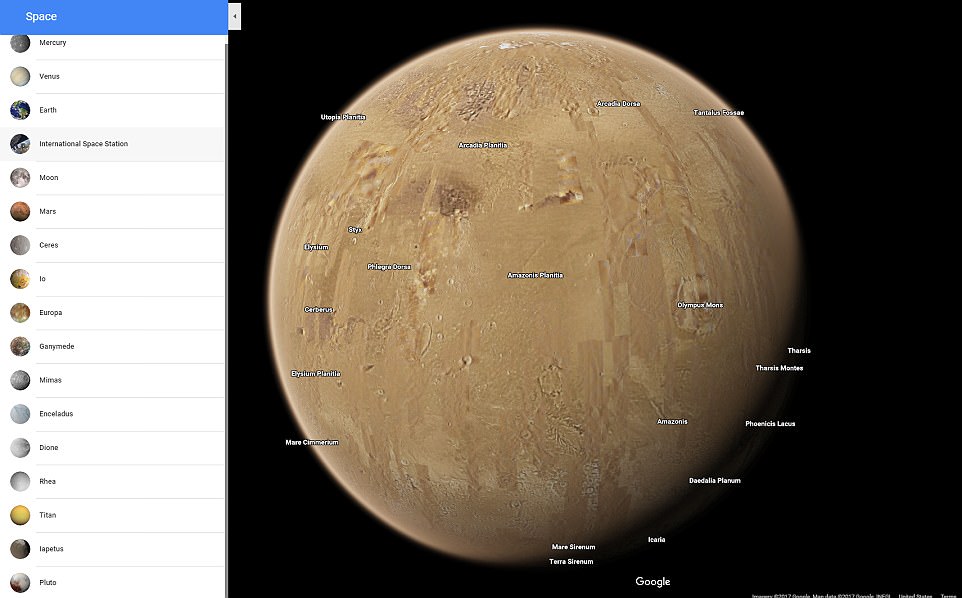 Dengan fitur ini kamu bisa menjelajahi berbagai macam planet dengan memperbesar skala untuk melihat detail © dailymail.co.uk