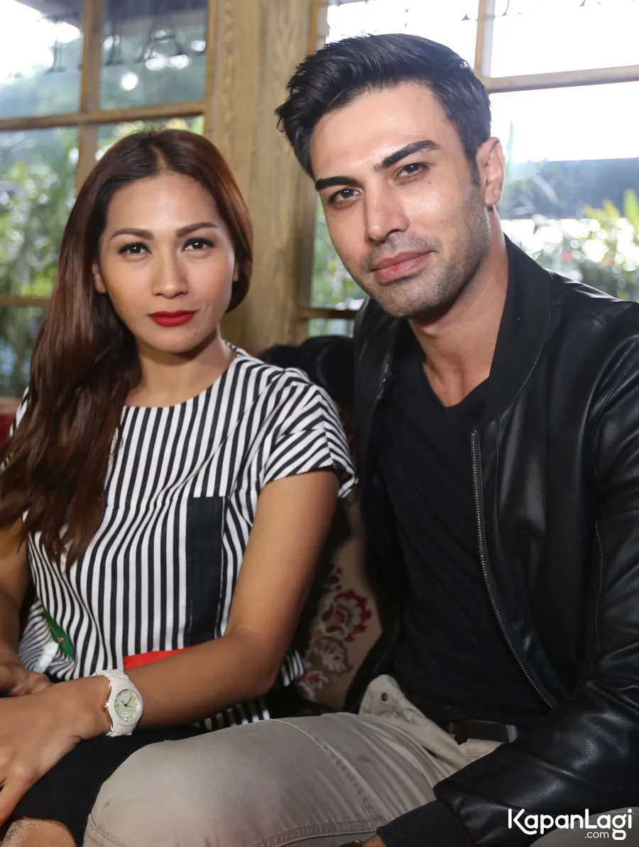 Tata masih simpan aib rumah tangganya sampai waktu yang tak ditentukan/©KapanLagi.com®/Budy Santoso