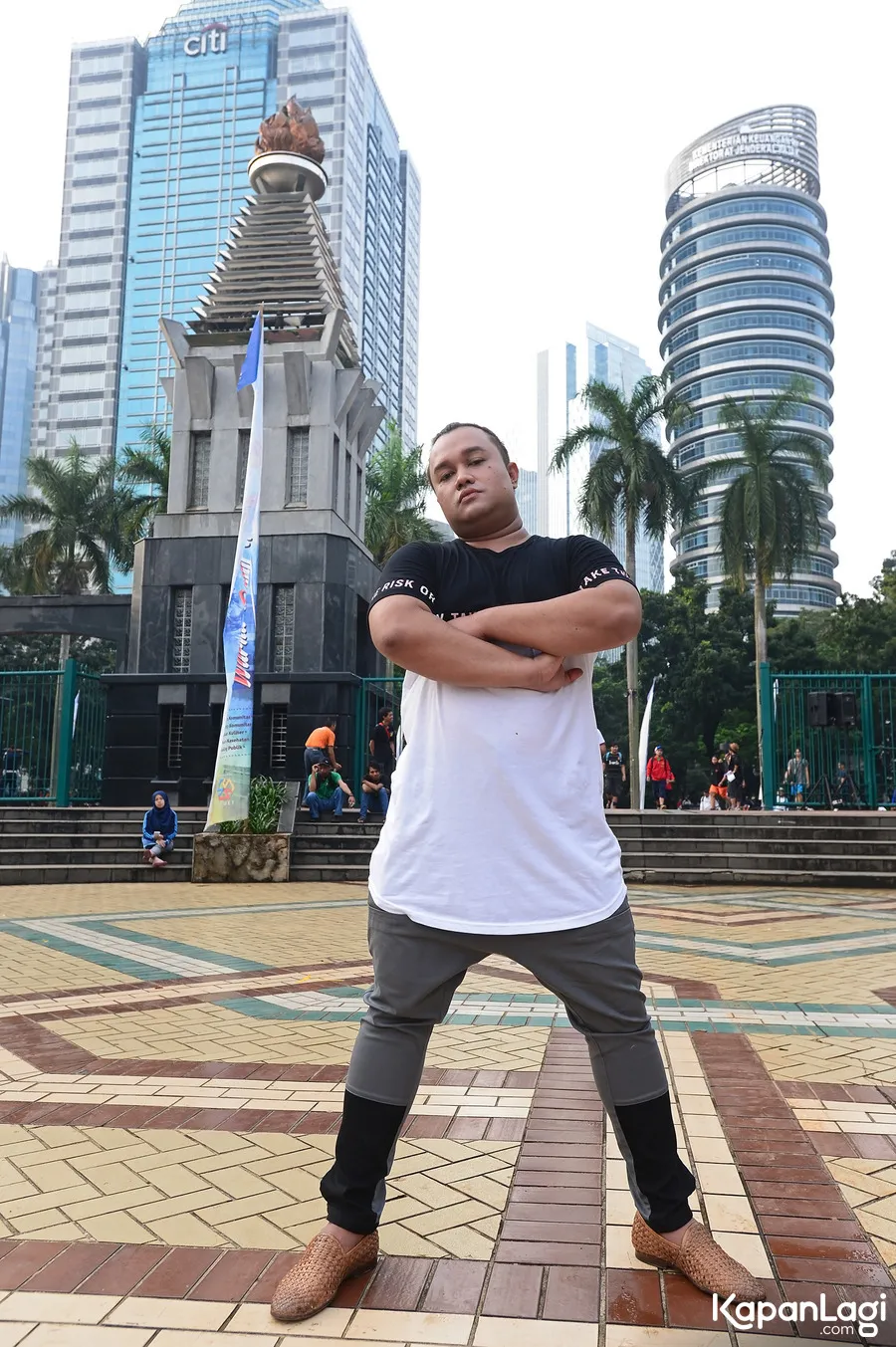 Tinggalkan rambut blonde dan image yang sudah lekat selama 5 tahun bukan hal mudah buat Tata/©KapanLagi.com®/Bambang E Ros