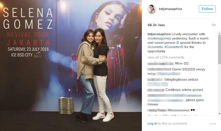 Tatjana pose bareng Selena Gomez © instagram.com/tatjanasaphira
