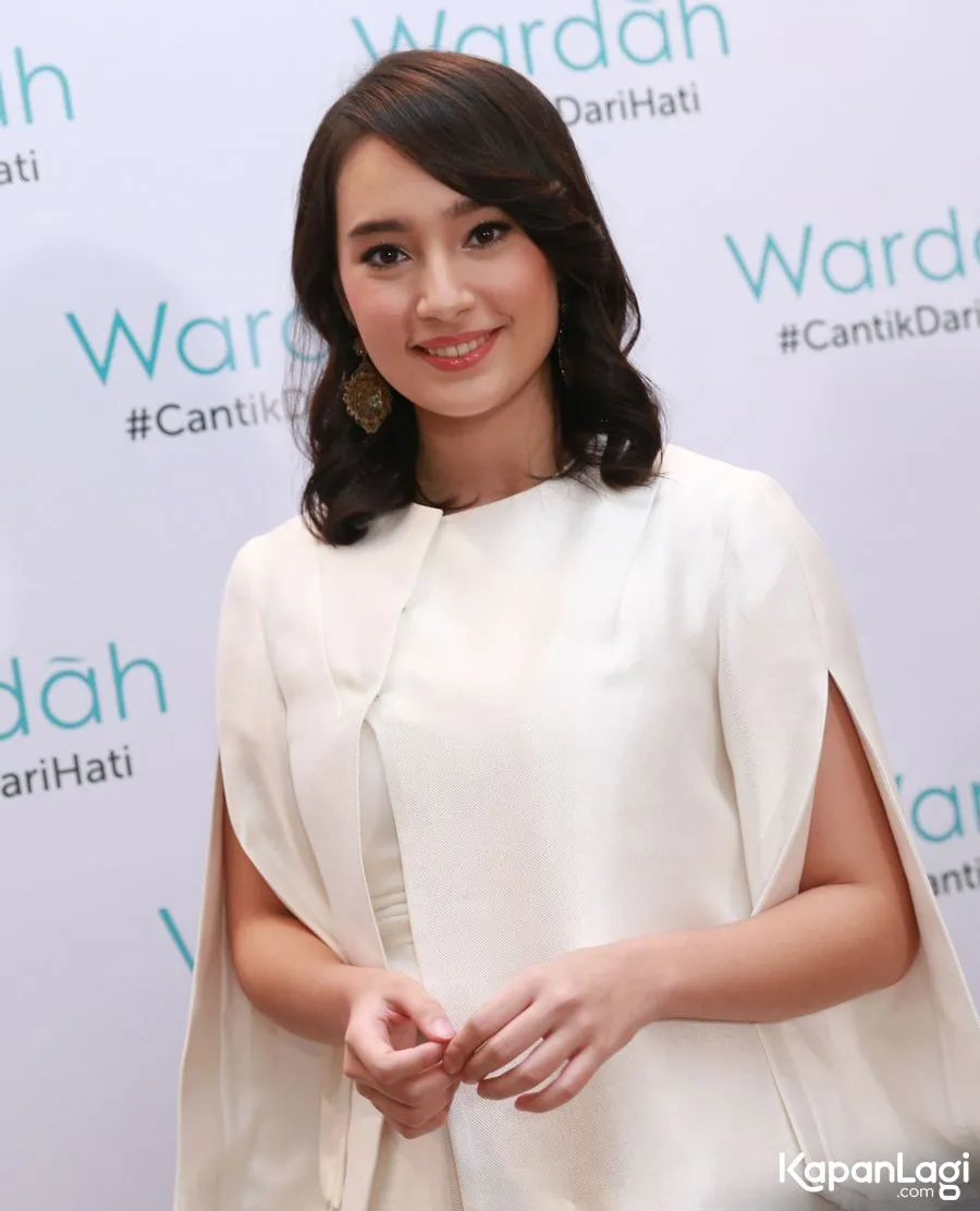 Meski berpengalaman menyanyi di film barunya, Tatjana Saphira tak mau aji mumpung dan pilih fokus akting saja © KapanLagi.com®/Agus Apriyanto