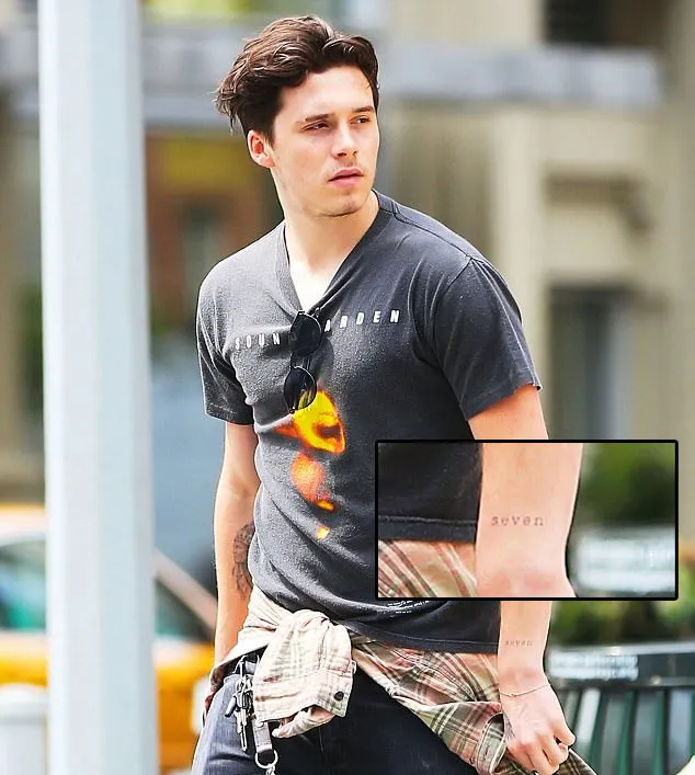 Tato baru Brooklyn Beckham © dailymail.co.uk