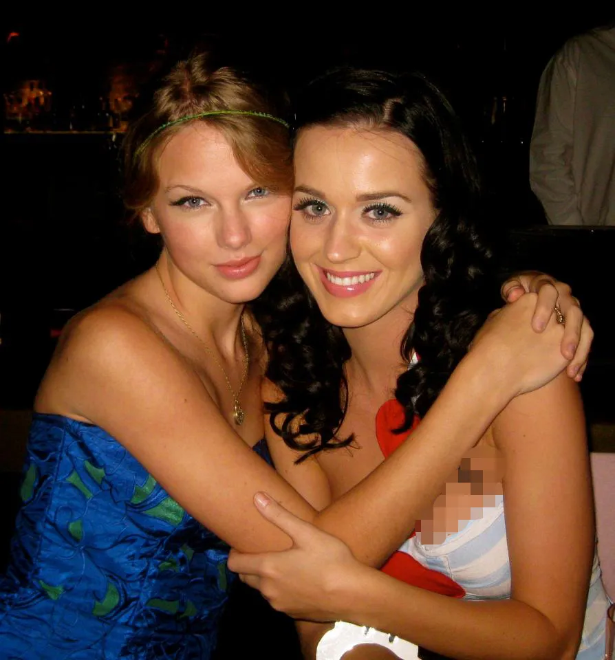Taylor belum juga menghubungi Katy © thesun.co.uk