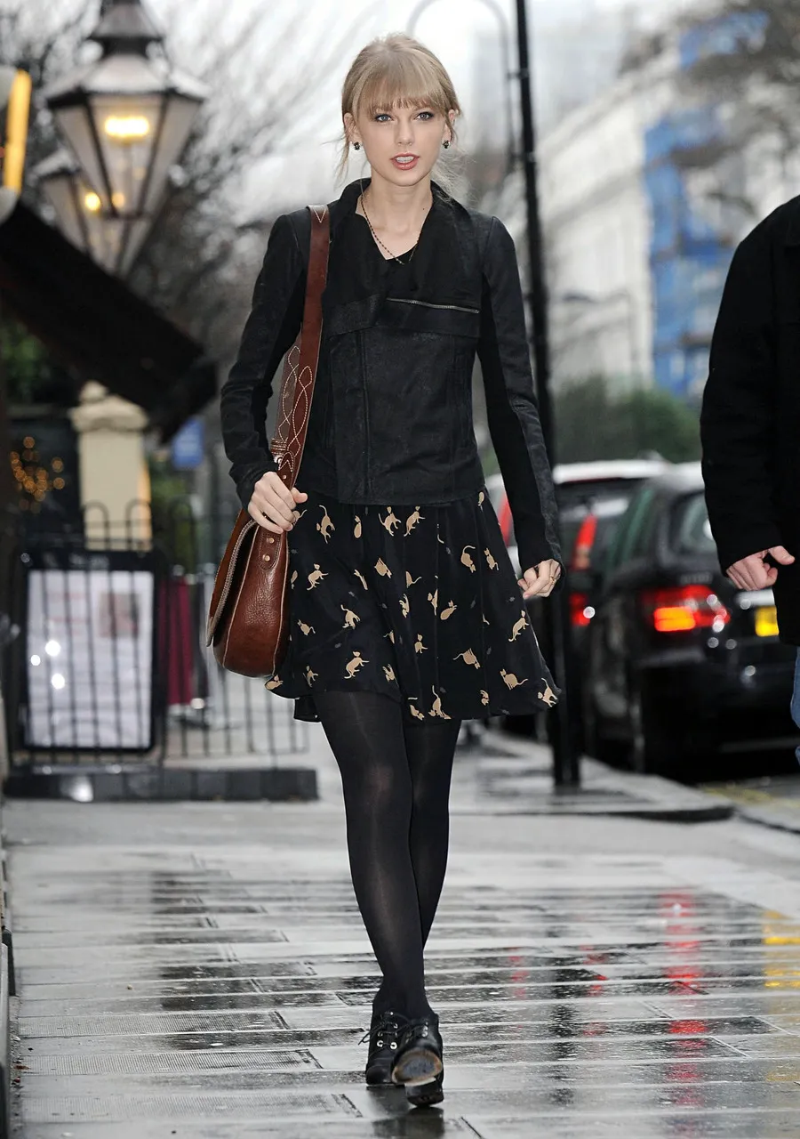 Taylor Swift/@Fameflynet