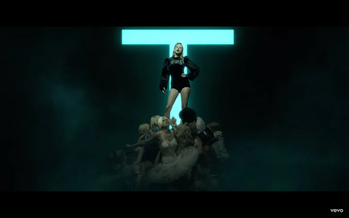 © YouTube/TaylorSwiftVEVO
