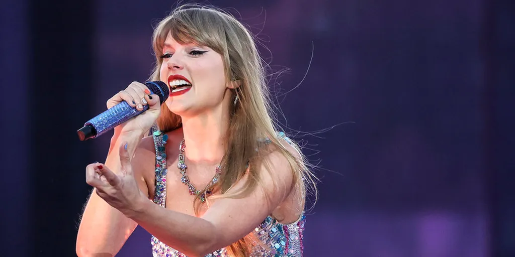 Taylor Swift - Paris