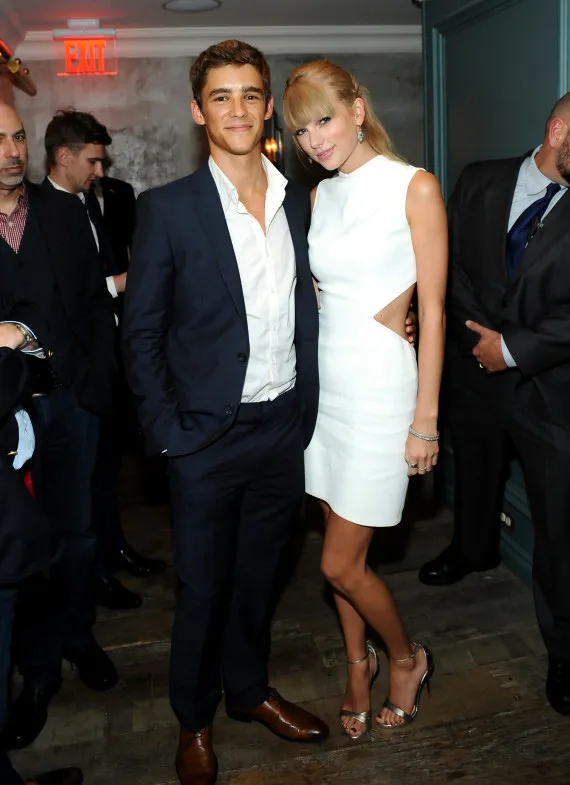 Brenton Thwaites dan Taylor Swift @ huffingtonpost.com