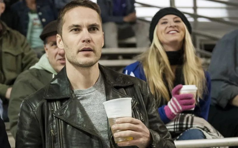 Taylor Kitsch mundur dari THE RAID versi Hollywood © HBO
