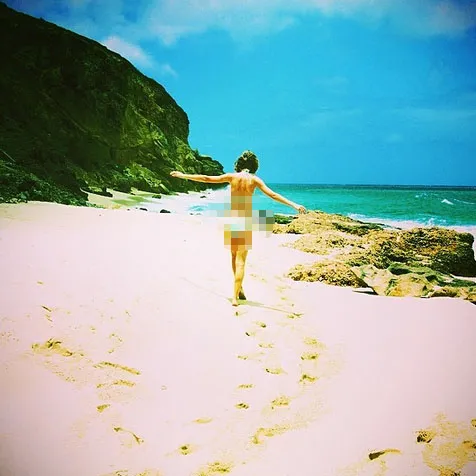 Taylor Swift @ instagram.com/taylorswift