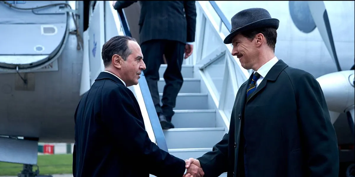 Merab dan Benedict dalam Film THE COURIER (Credit: imdb.com/title/tt8368512)