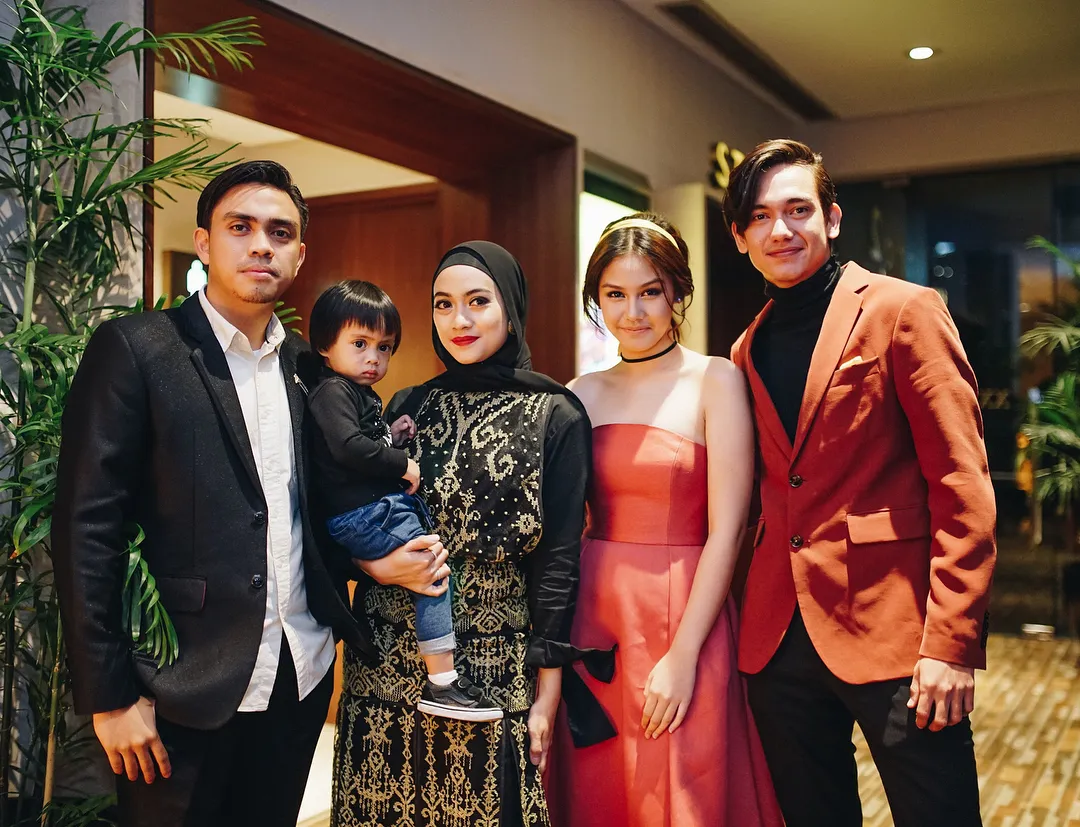 © instagram.com/vaneshaass