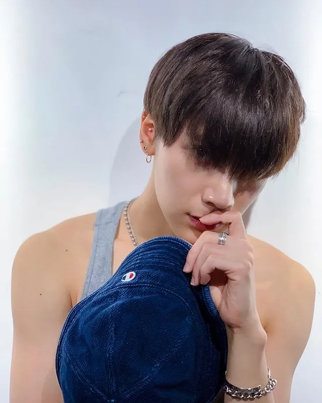 Credit: instagram.com/wayvofficial