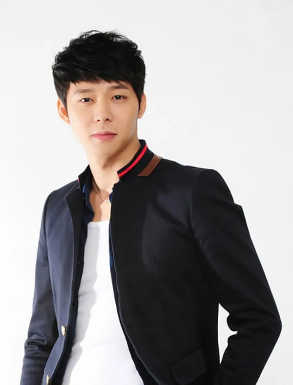 Yoochun: Anak Theater
