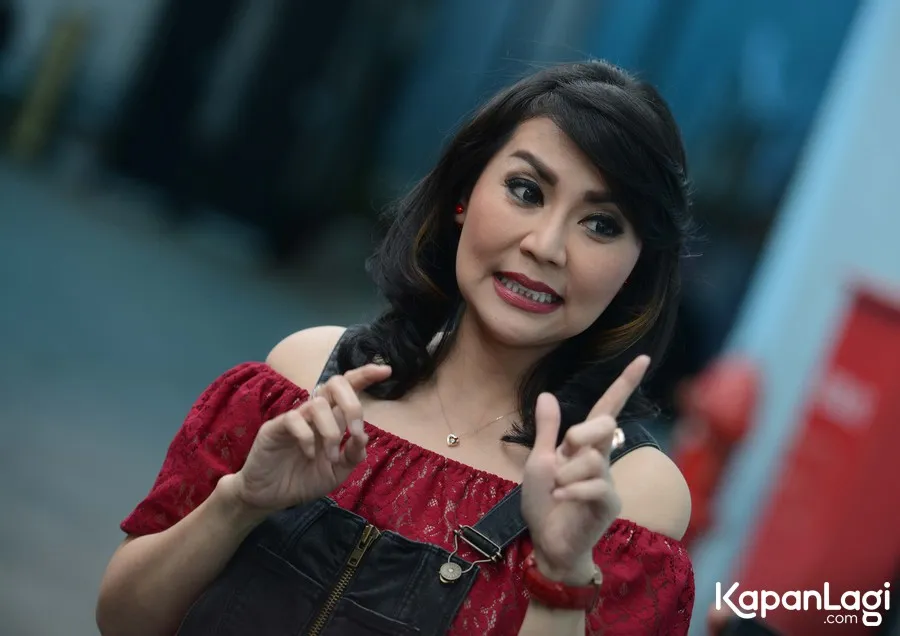 Tessa Kaunang merasa keberatan atas pembagian harta gono gini dari pihak Sandy © KapanLagi.com/Muhammad Akrom Sukarya