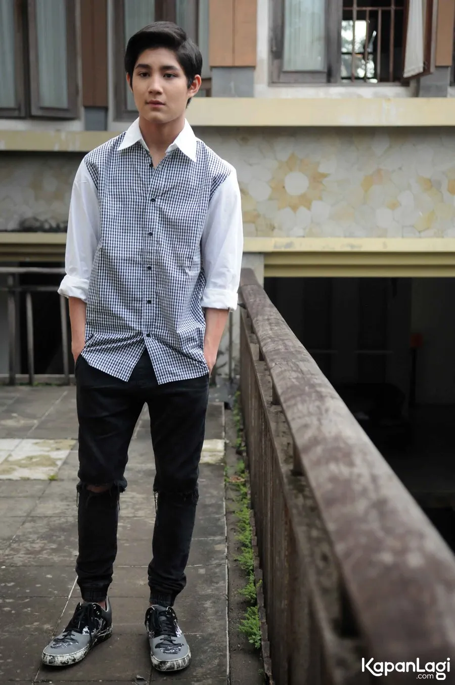 Teuku Rassya masih belum sempat mengunjungi ibunya pasca dijambak. ©KapanLagi.com/Bayu Herdianto