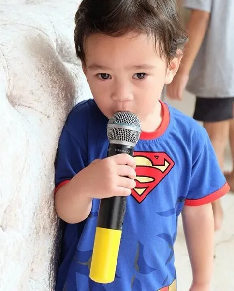 Rafathar merupakan bocah laki-laki anak dari Raffi Ahmad dan Nagita Slavina. /©instagram.com/raffinagita1717