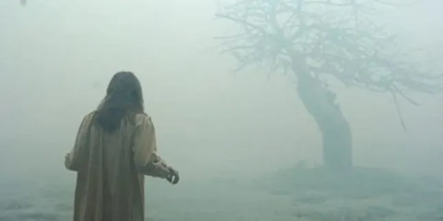 THE EXORCISM OF EMILY ROSE (2015)
