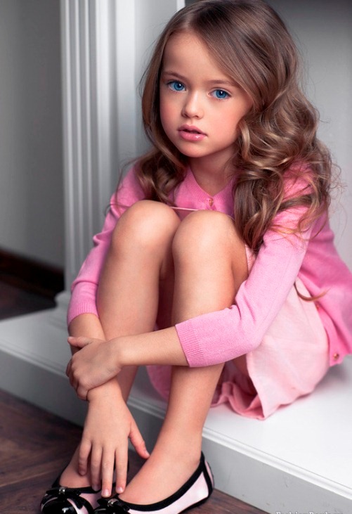 Kristina Pimenova, Model Cilik Rusia Yang Secantik 