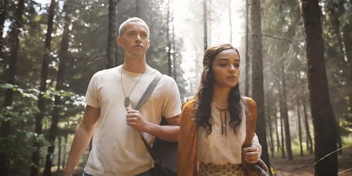 Tom Blyth dan Rachel Zegler dalam THE HUNGER GAMES: THE BALLAD OF SONGBIRDS AND SNAKES (Credit: YouTube/The Hunger Games)