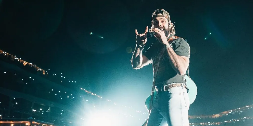 Thomas Rhett - Center Point Road (feat. Kelsea Ballerini)