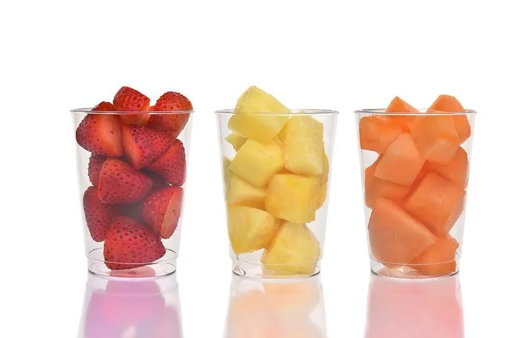 Buah Utuh. (foto: Pinterest/Creative Market).