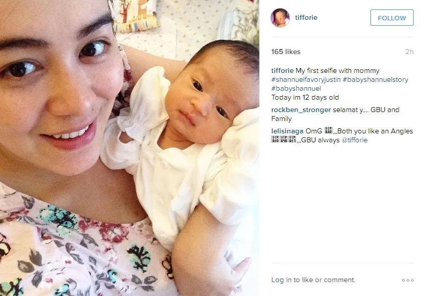 Selfie Pertama Tiffany Bersama Sang Baby © Instagram tifforie