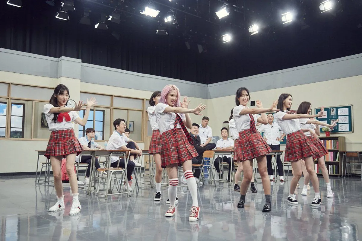 Girls Generation seperti anak sekolah © JTBC