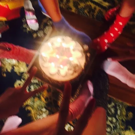 Kue ulang tahun Tiffany ke-26. ©instagram/xolovestephi