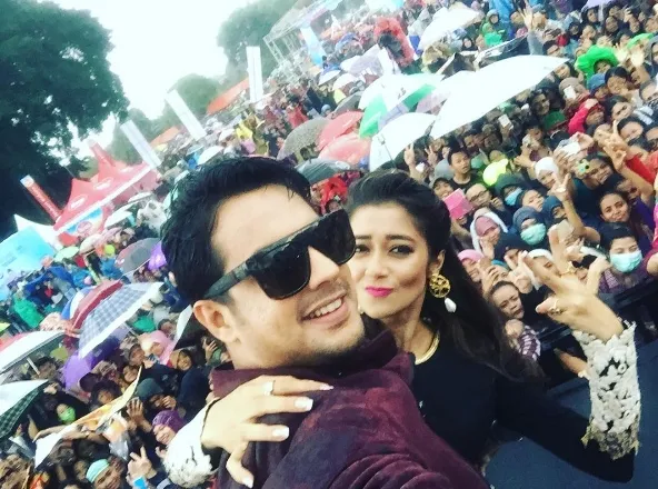 Hujan deras tak mengganggu meet and greet cast 'Uttaran' di Jogja ©instagram/gauravsbajaj