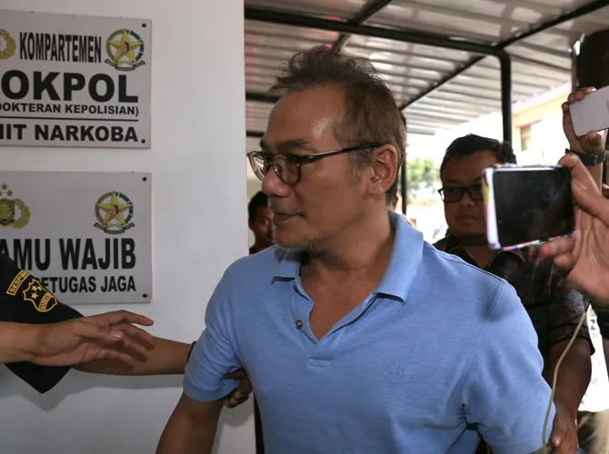 Kemauan besar Tio Pakusadewo adalah berubah dan jalani pola hidup sehat. © KapanLagi.com/Agus Apriyanto