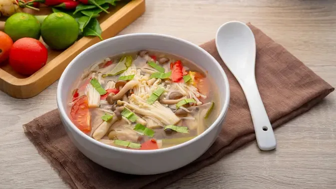 Tips dan Resep Mengolah Jamur Enoki yang Lezat