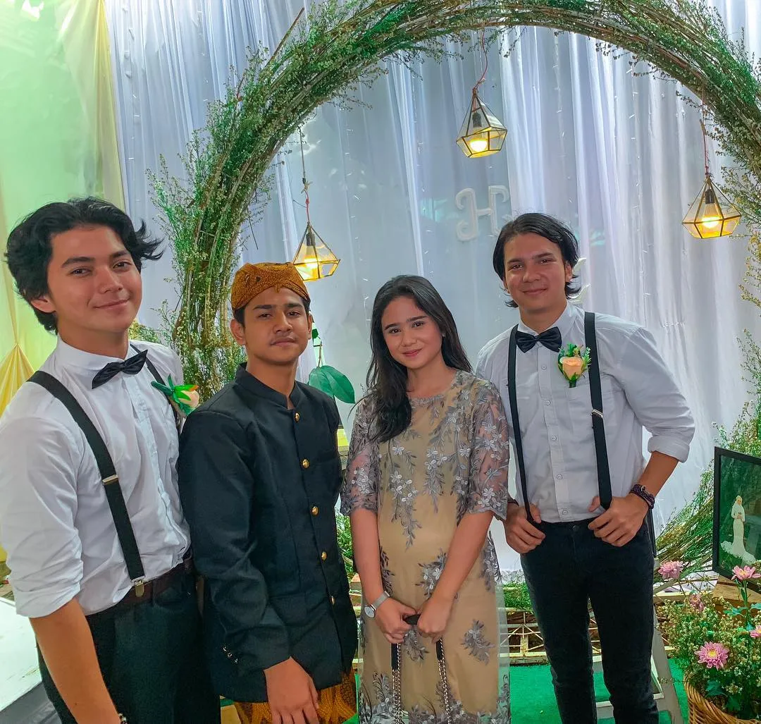 Sahabat Pun Datang