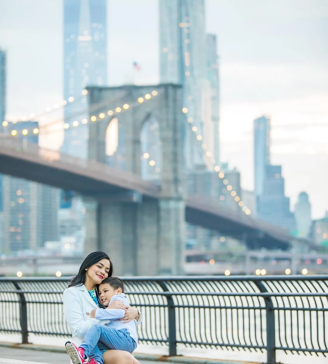 Titi bagikan tips rawat anak / Credit: Instagram - titi_kamall