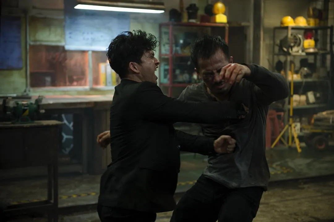 Adegan fight terakhir Joe VS Iko / Credit: Instagram - timobros