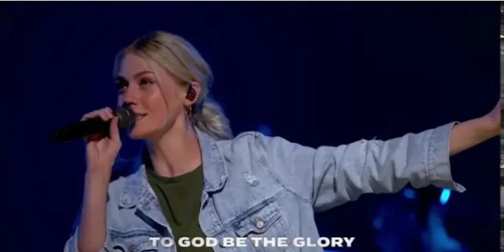 Church Worship - To God Be The Glory