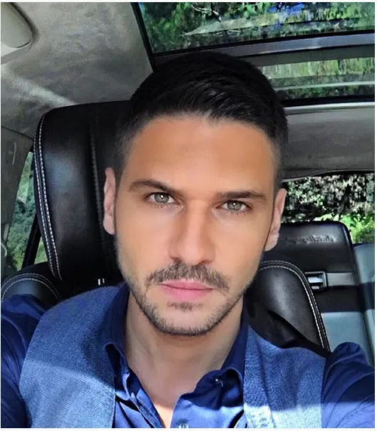 Ini dia sosok pemeran Yigit, ganteng kan? © Instagram.com/tsayisman