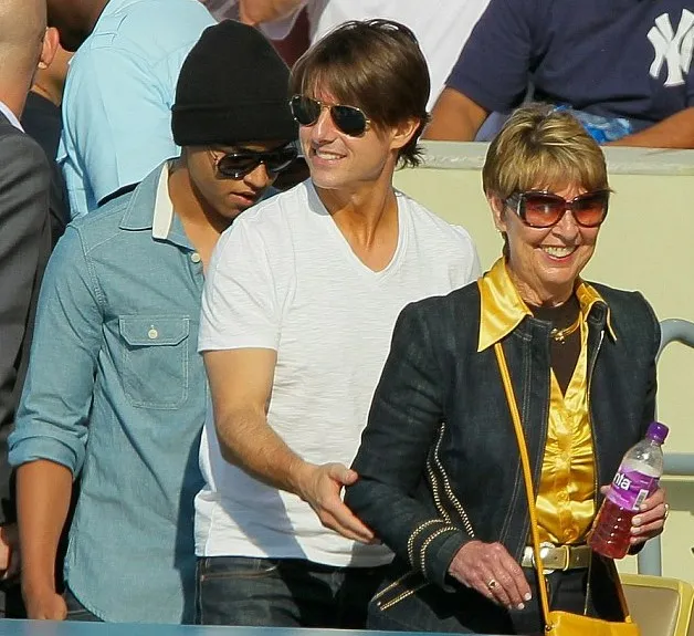 Tom Cruise Bersama Sang Ibu © People