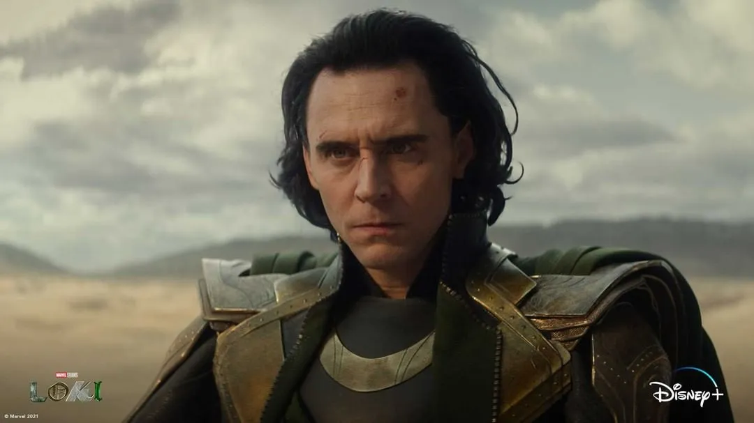 Tom Hiddleston (Credit: instagram.com/@officialloki)