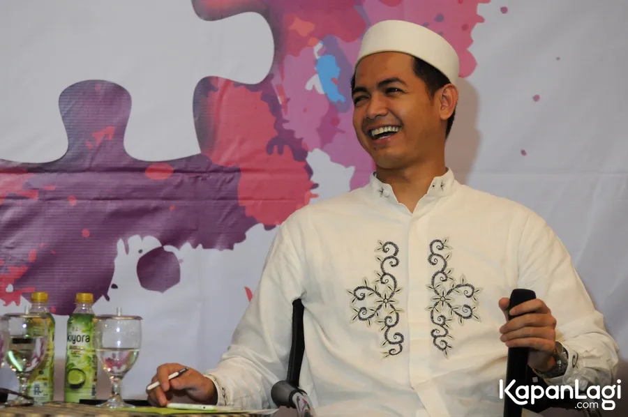 Tommy mendapat banyak hikmah dari acara pengajian © KapanLagi.com®/Bayu Herdianto