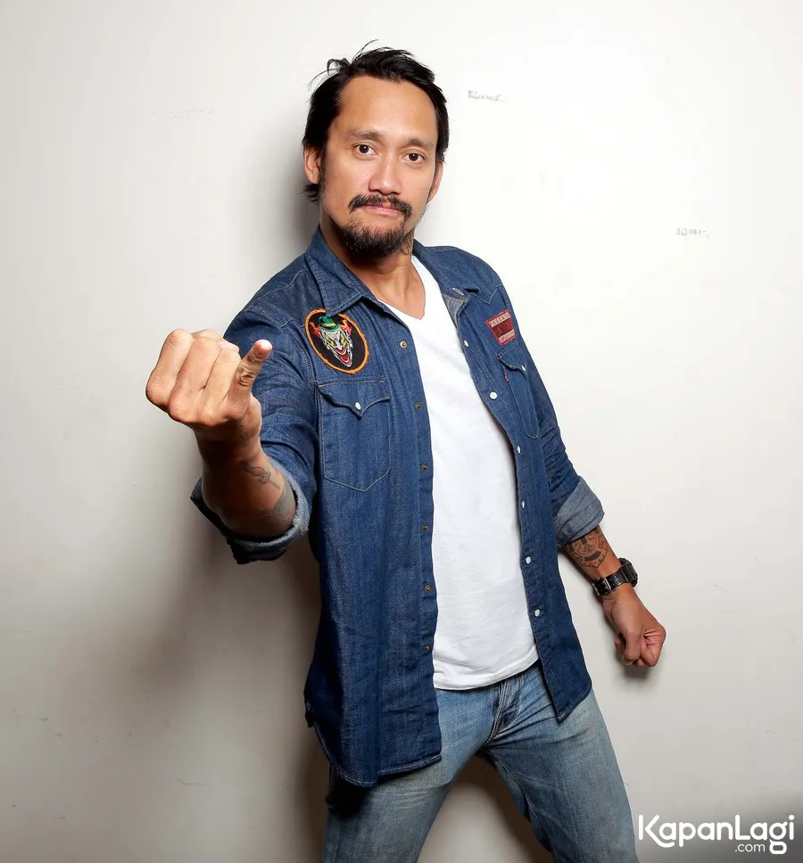 Tora sempat mengira Evelyn cowok © KapanLagi.com®/Muhammad Akrom Sukarya