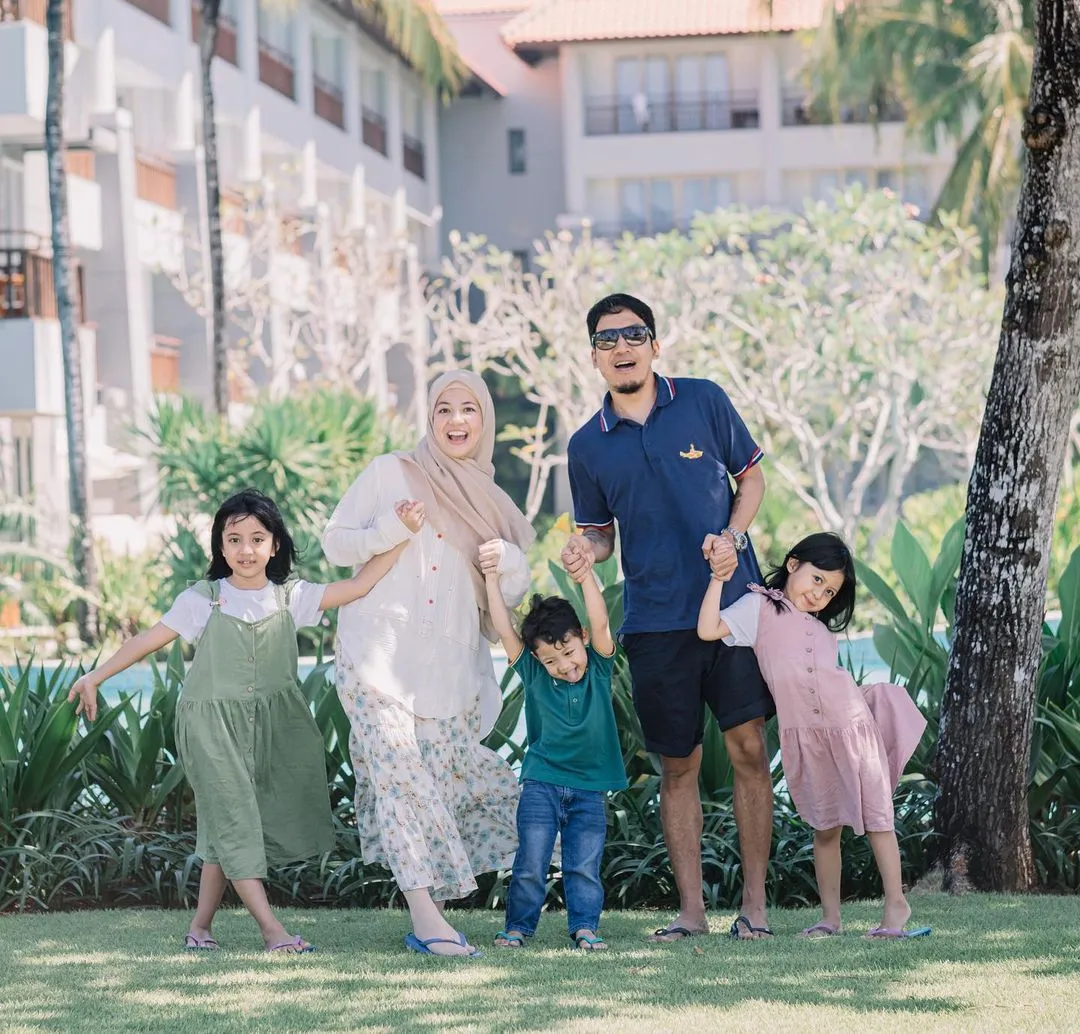 instagram.com/desta80s