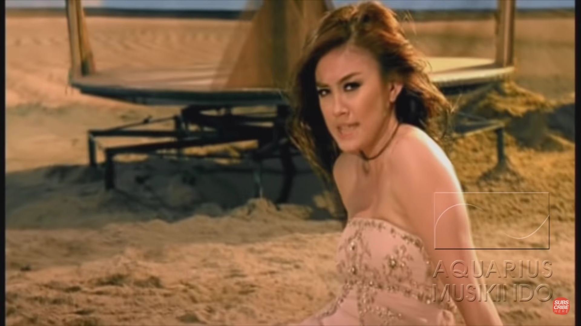 Video Klip Matahariku (Agnez Mo) - Youtube/Aquarius Musikindo