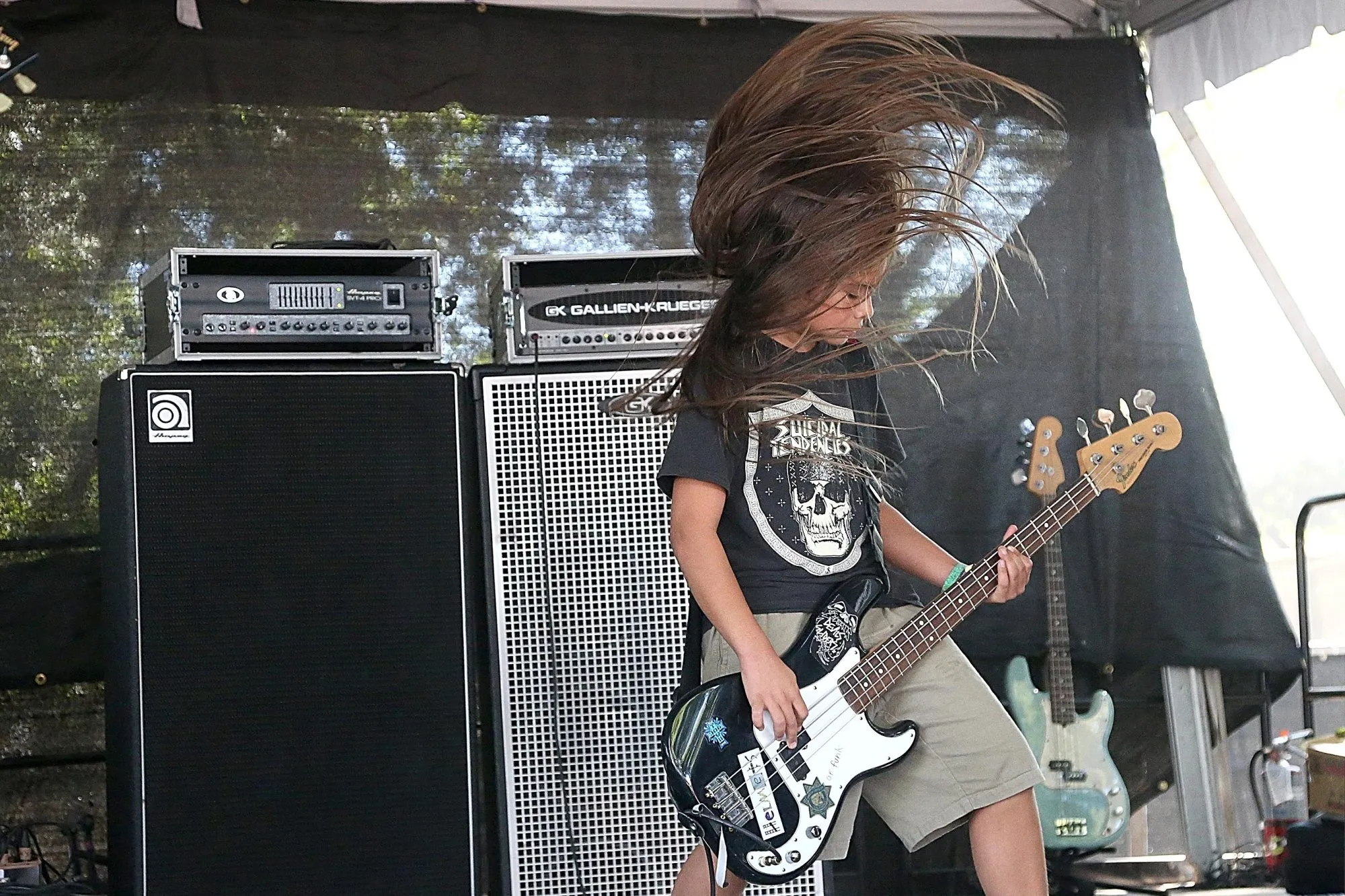 Tre Trujillo akan isi kekosongan bassist selama Korn tour di Amerika Selatan via: ew