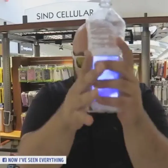 Karena trik sulap zaman dulu sudah mulai diketahui rahasianya, kini trik sulap modern lahir © Facebook.com/Now I've seen everything