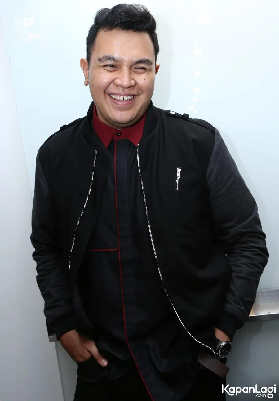 Tulus belum mau main film karena tahu kapasitasnya/©KapanLagi.com®/Agus Apriyanto