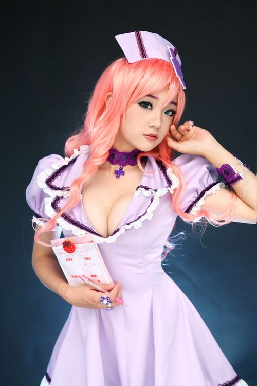 sisi lain industri entertainment korea, cosplayer cantik