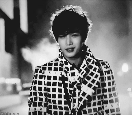 Salah satu penampilan Kai dalam teaser debut EXO. Sudah mencuri hati fans sejak awal © SM Ent