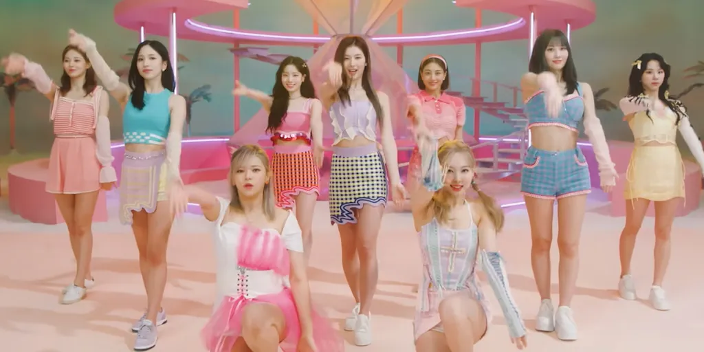 TWICE - Celebrate dan Terjemahan Bahasa Inggris