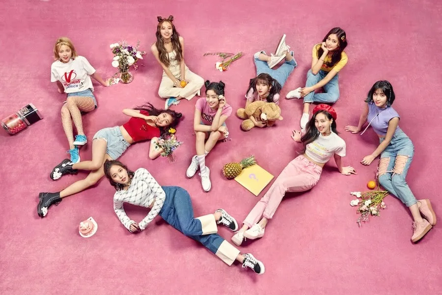 TWICE comeback lewat album What is Love (Credit: Soompi)