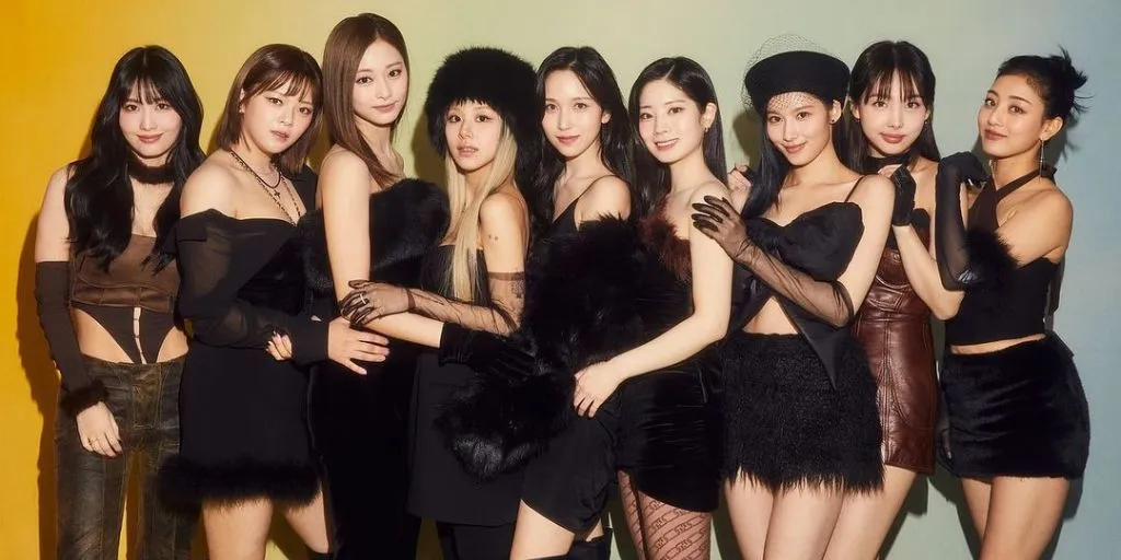 TWICE - GO HARD